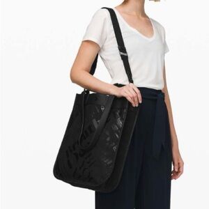 Lululemon Now and Always Tote *15L